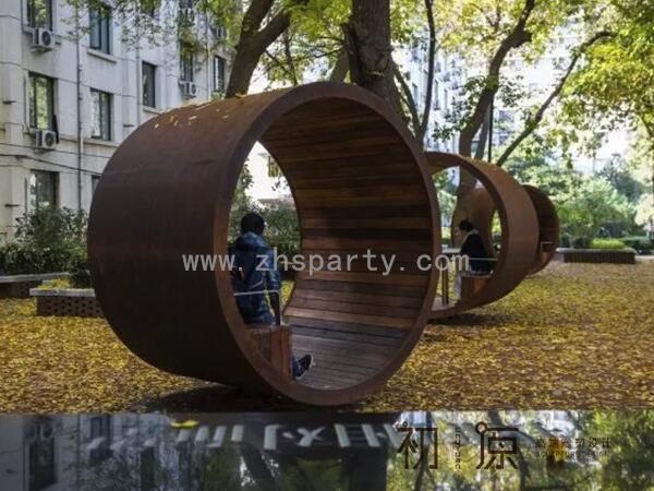 CYF-北京林业大学“树洞花园”木头雕塑