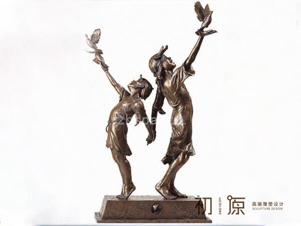 CYE-83关爱铜雕塑